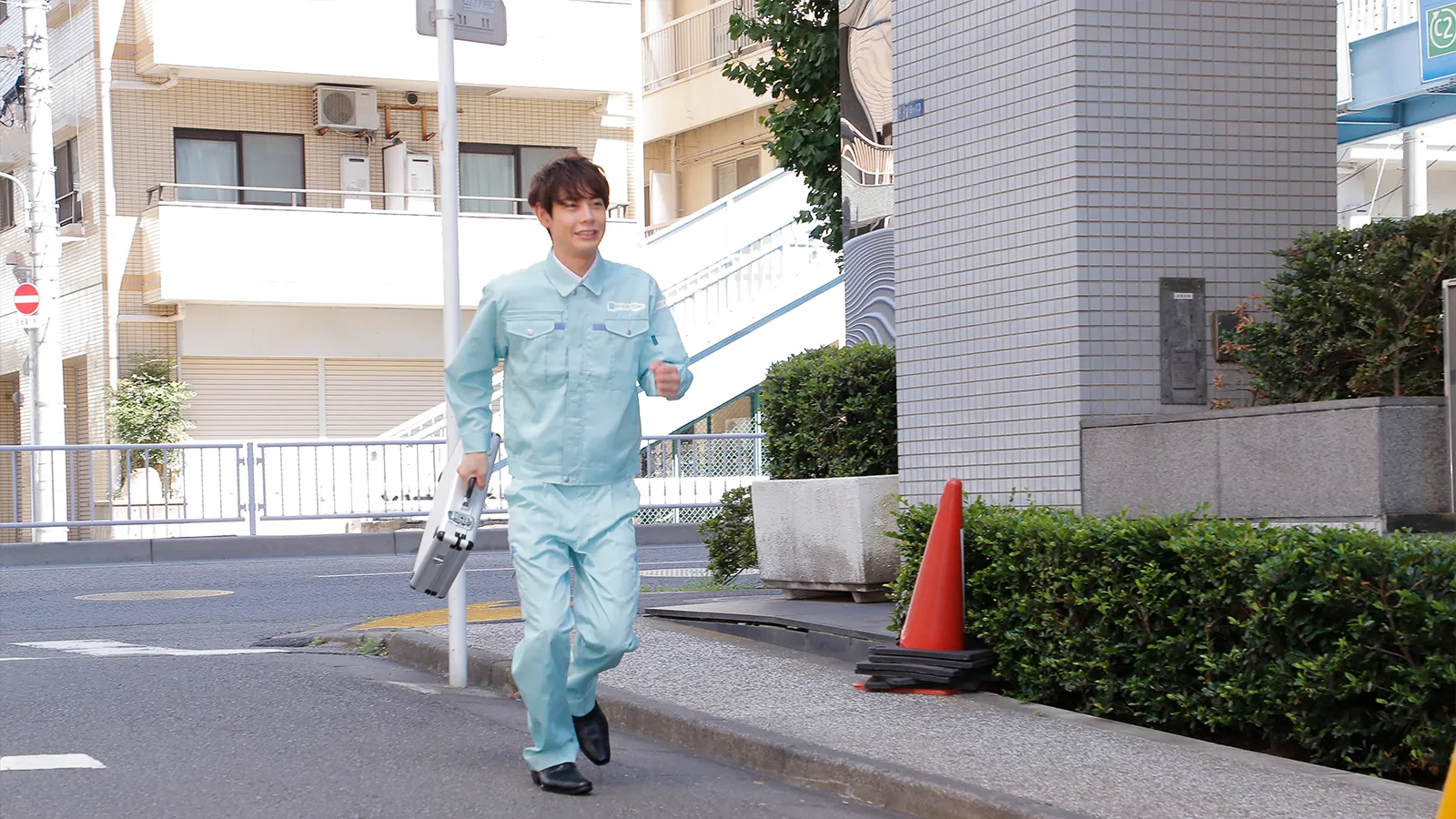 ロックセンターなら最短5分で到着！