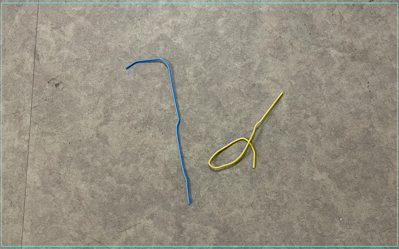 針金をピッキングできる形に加工する