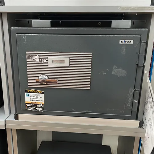 特殊ロック金庫